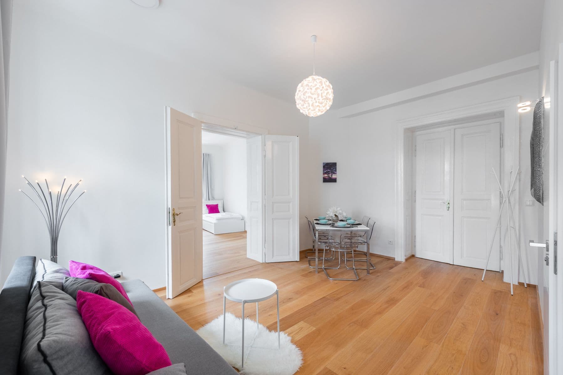 Prenájom bytu 50 m², Těšnov, Praha, Praha Prenájom bytu 50 m², Těšnov, Praha, Praha