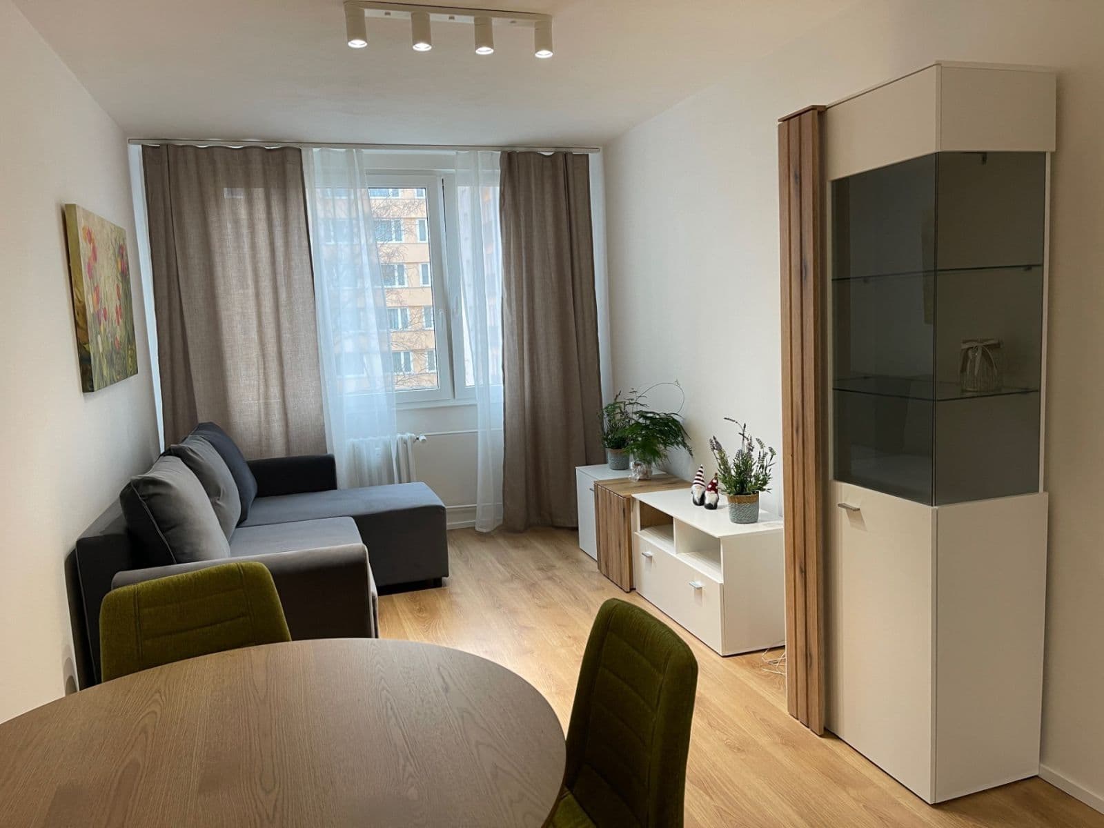 Prenájom bytu 2-izbový 48 m², Čenětická, Praha, Praha Prenájom bytu 2-izbový 48 m², Čenětická, Praha, Praha