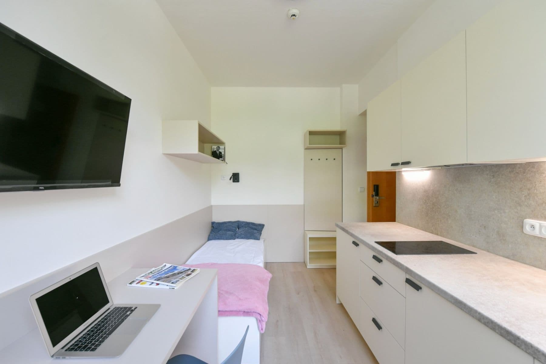 Prenájom bytu 1-izbový 16 m², Na Ostrůvku, Praha, Praha Prenájom bytu 1-izbový 16 m², Na Ostrůvku, Praha, Praha