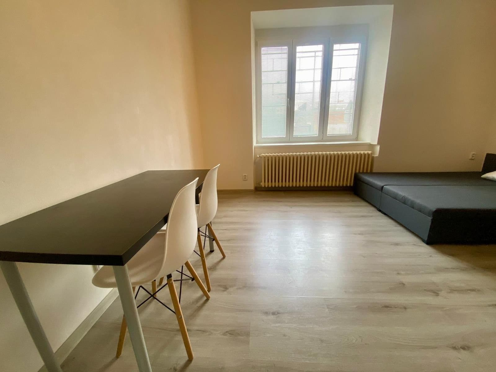 Prenájom bytu 1-izbový 33 m², U Skládky, Praha, Praha Prenájom bytu 1-izbový 33 m², U Skládky, Praha, Praha