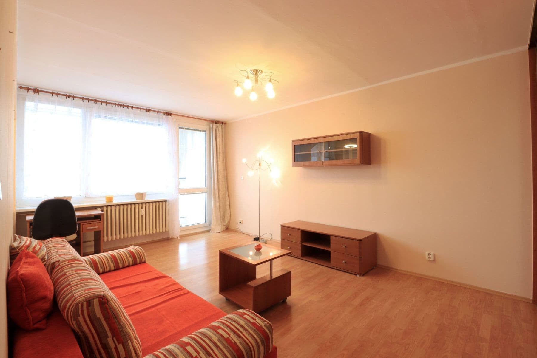 Prenájom bytu 1-izbový 43 m², Arbesova, Slaný, Středočeský kraj Prenájom bytu 1-izbový 43 m², Arbesova, Slaný, Středočeský kraj