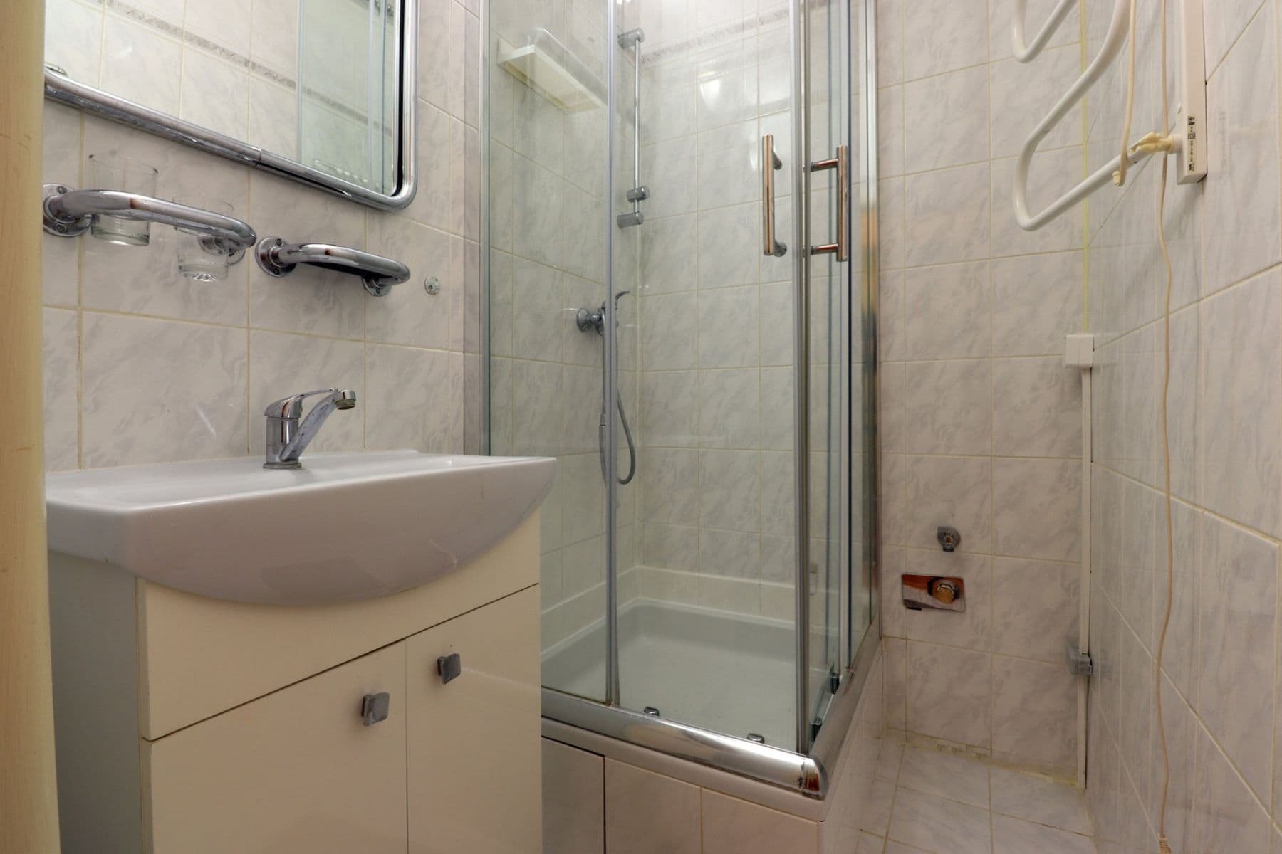 Prenájom bytu 1-izbový 43 m², Arbesova, Slaný, Středočeský kraj Prenájom bytu 1-izbový 43 m², Arbesova, Slaný, Středočeský kraj