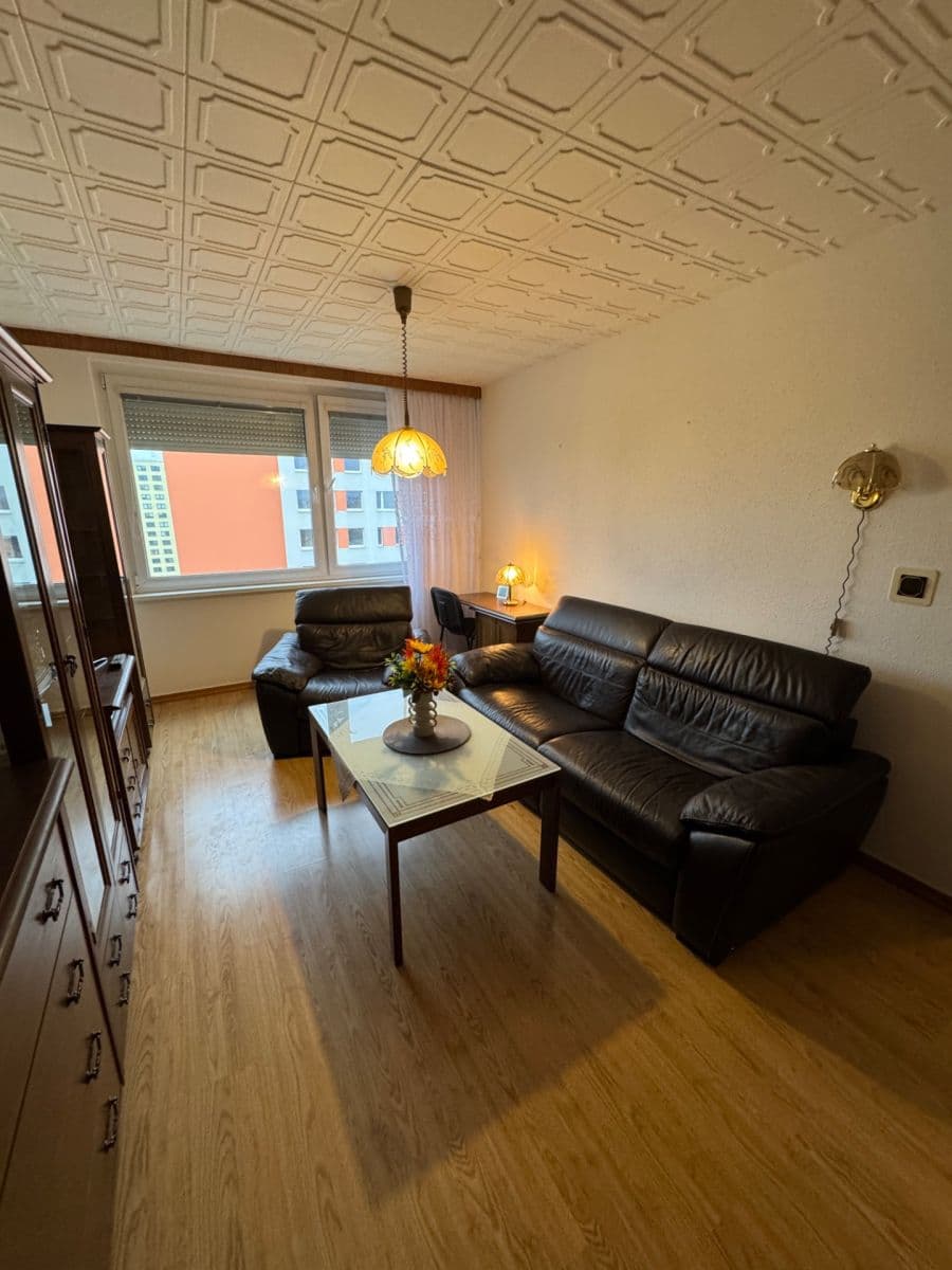 Prenájom bytu 2-izbový 42 m², Růženínská, Praha, Praha Prenájom bytu 2-izbový 42 m², Růženínská, Praha, Praha