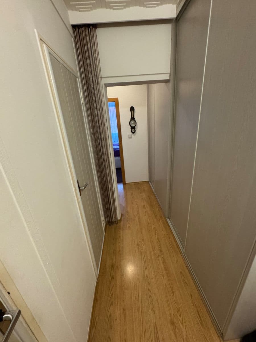 Prenájom bytu 2-izbový 42 m², Růženínská, Praha, Praha Prenájom bytu 2-izbový 42 m², Růženínská, Praha, Praha