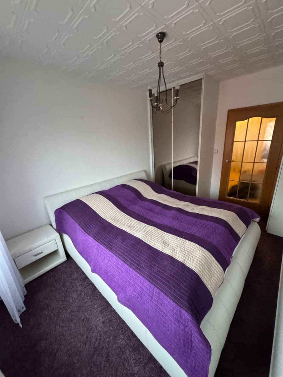 Prenájom bytu 2-izbový 42 m², Růženínská, Praha, Praha Prenájom bytu 2-izbový 42 m², Růženínská, Praha, Praha