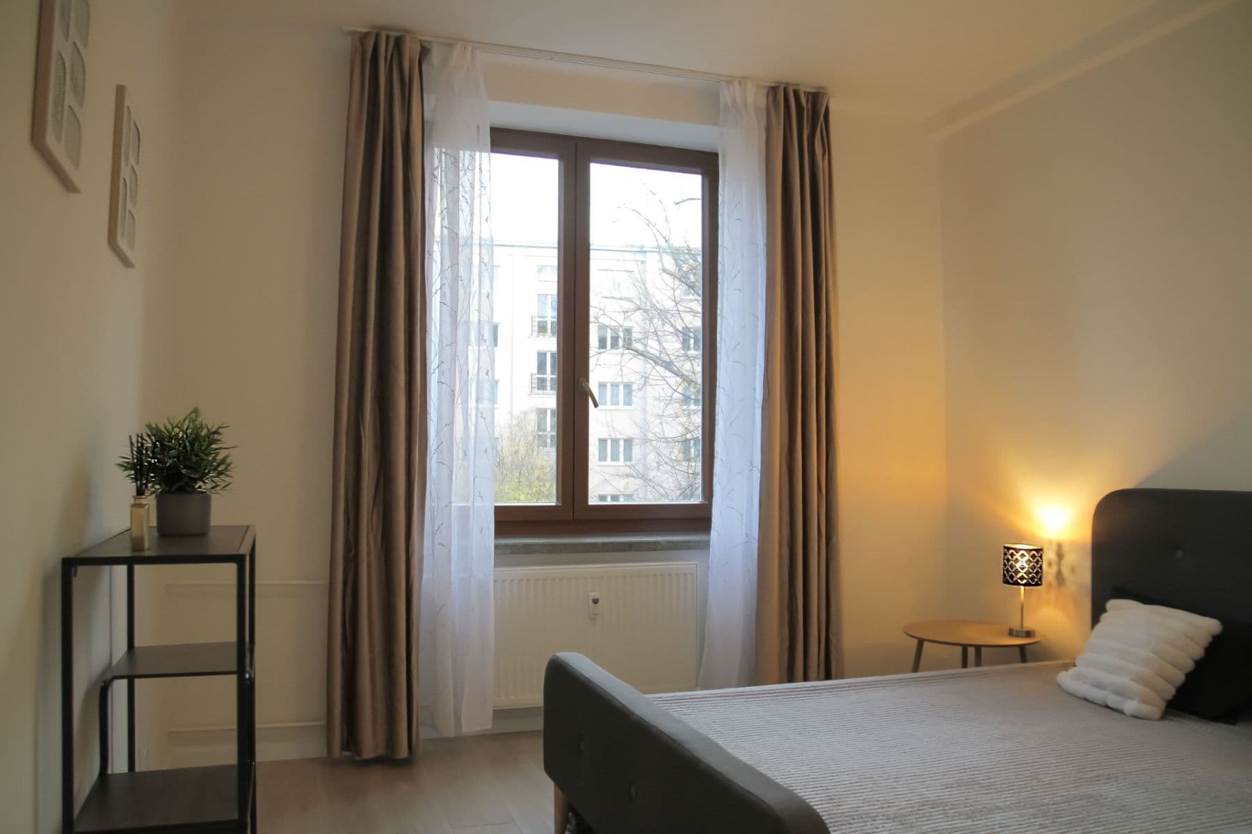 Prenájom bytu 2-izbový 49 m², Ke Strašnické, Praha, Praha Prenájom bytu 2-izbový 49 m², Ke Strašnické, Praha, Praha