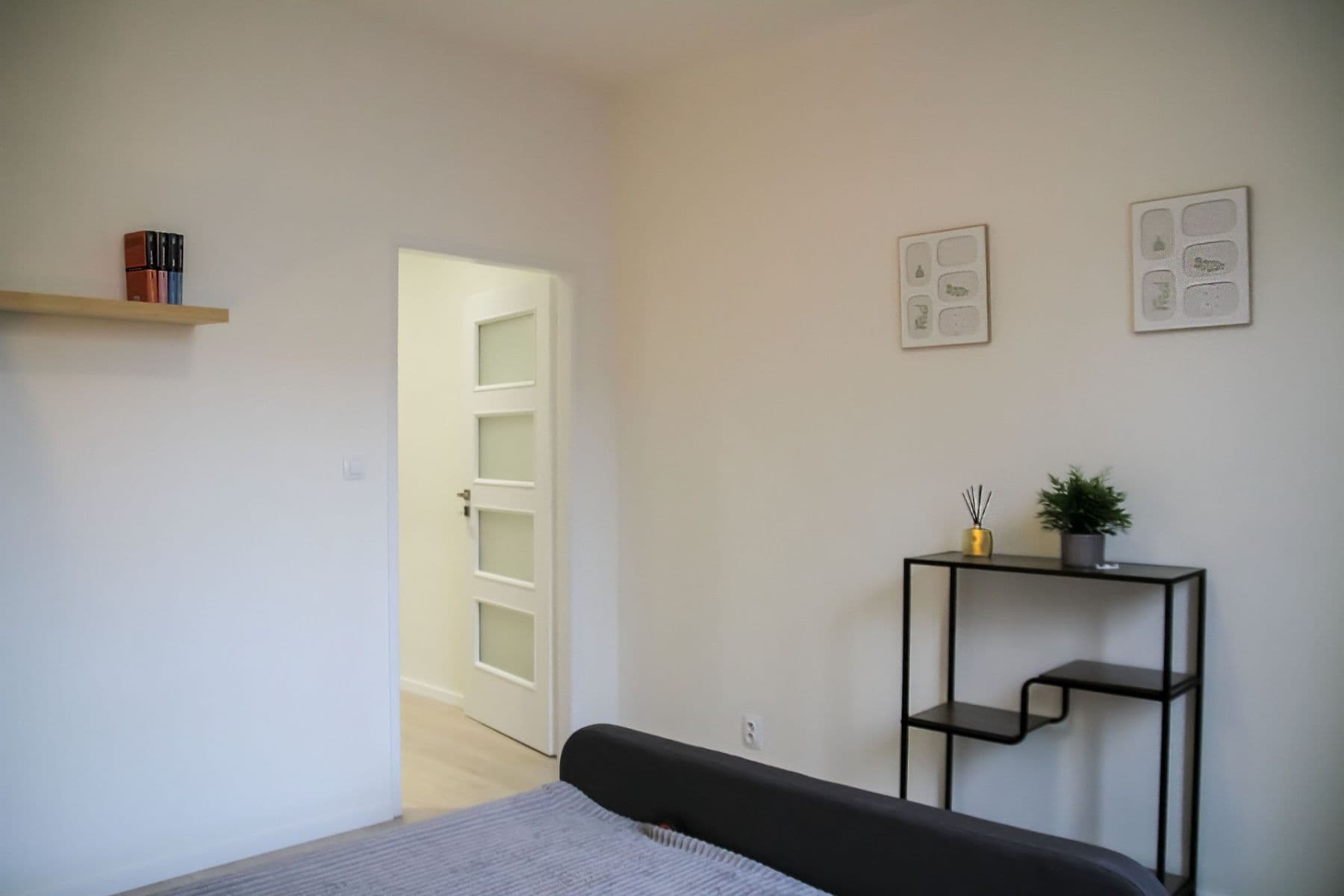 Prenájom bytu 2-izbový 49 m², Ke Strašnické, Praha, Praha Prenájom bytu 2-izbový 49 m², Ke Strašnické, Praha, Praha