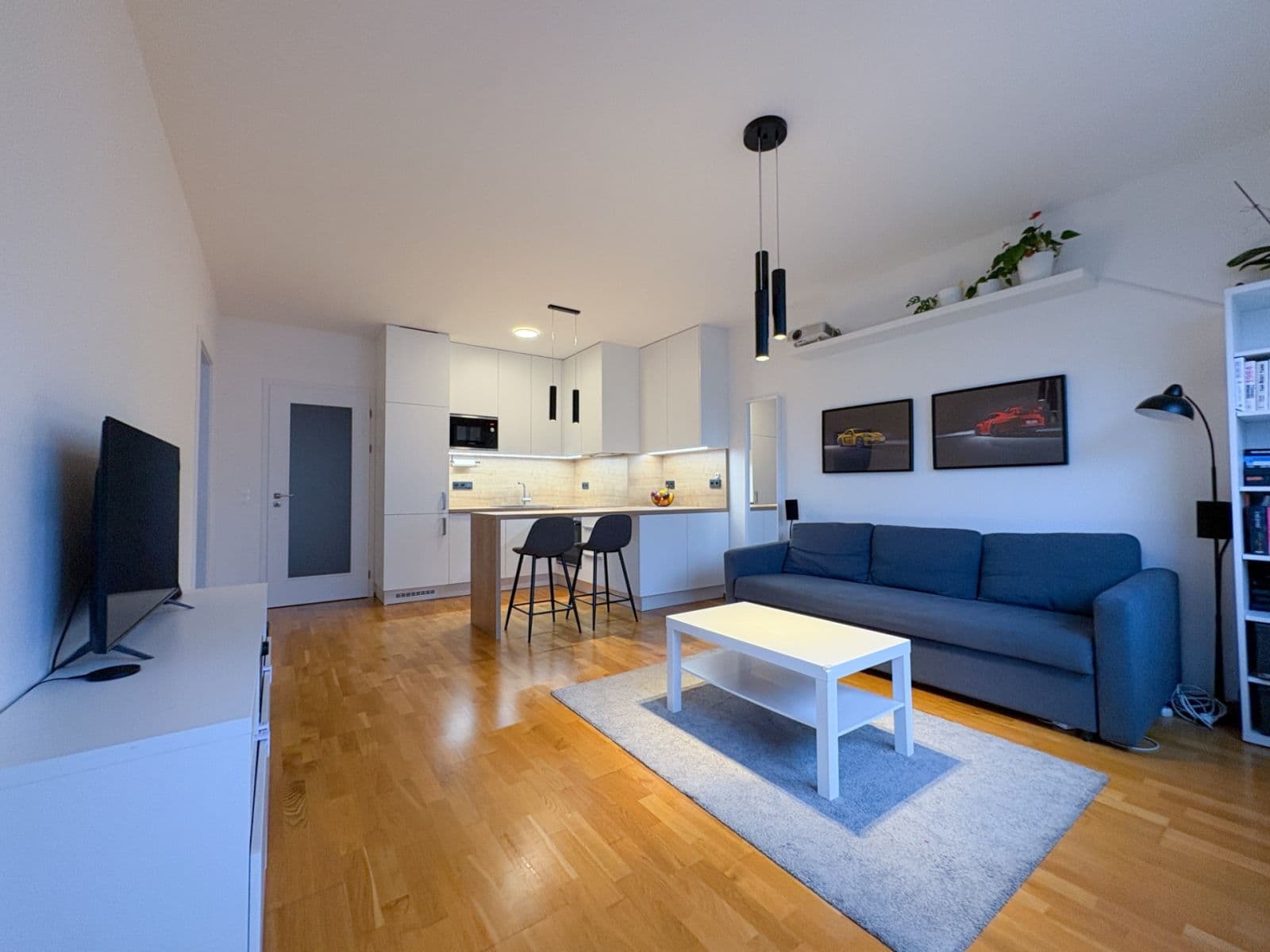 Prenájom bytu 2-izbový 55 m², Saarinenova, Praha, Praha Prenájom bytu 2-izbový 55 m², Saarinenova, Praha, Praha