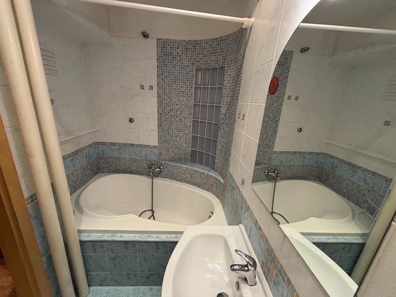 Prenájom bytu 3-izbový 71 m², Na Petřinách, Praha, Praha Prenájom bytu 3-izbový 71 m², Na Petřinách, Praha, Praha