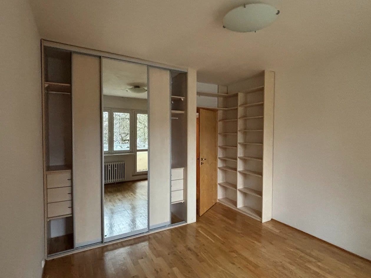 Prenájom bytu 3-izbový 71 m², Na Petřinách, Praha, Praha Prenájom bytu 3-izbový 71 m², Na Petřinách, Praha, Praha