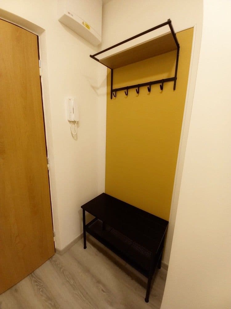 Prenájom bytu 1-izbový 23 m², Nad Lesním divadlem, Praha, Praha Prenájom bytu 1-izbový 23 m², Nad Lesním divadlem, Praha, Praha