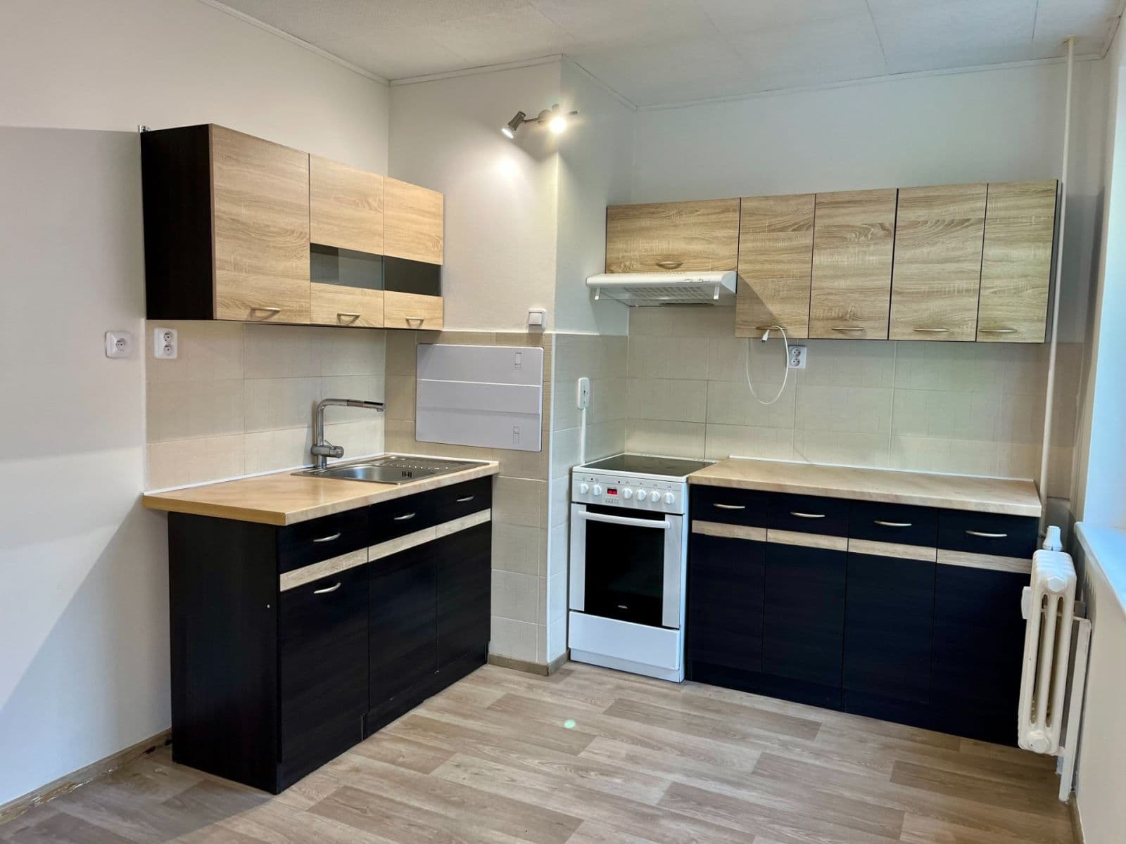 Predaj bytu 2-izbový 41 m², Alfonse Muchy, Litoměřice, Ústecký kraj Predaj bytu 2-izbový 41 m², Alfonse Muchy, Litoměřice, Ústecký kraj