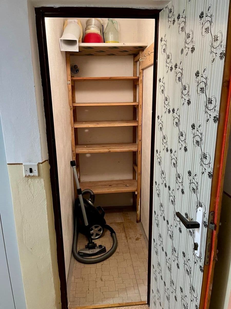 Predaj bytu 2-izbový 41 m², Alfonse Muchy, Litoměřice, Ústecký kraj Predaj bytu 2-izbový 41 m², Alfonse Muchy, Litoměřice, Ústecký kraj