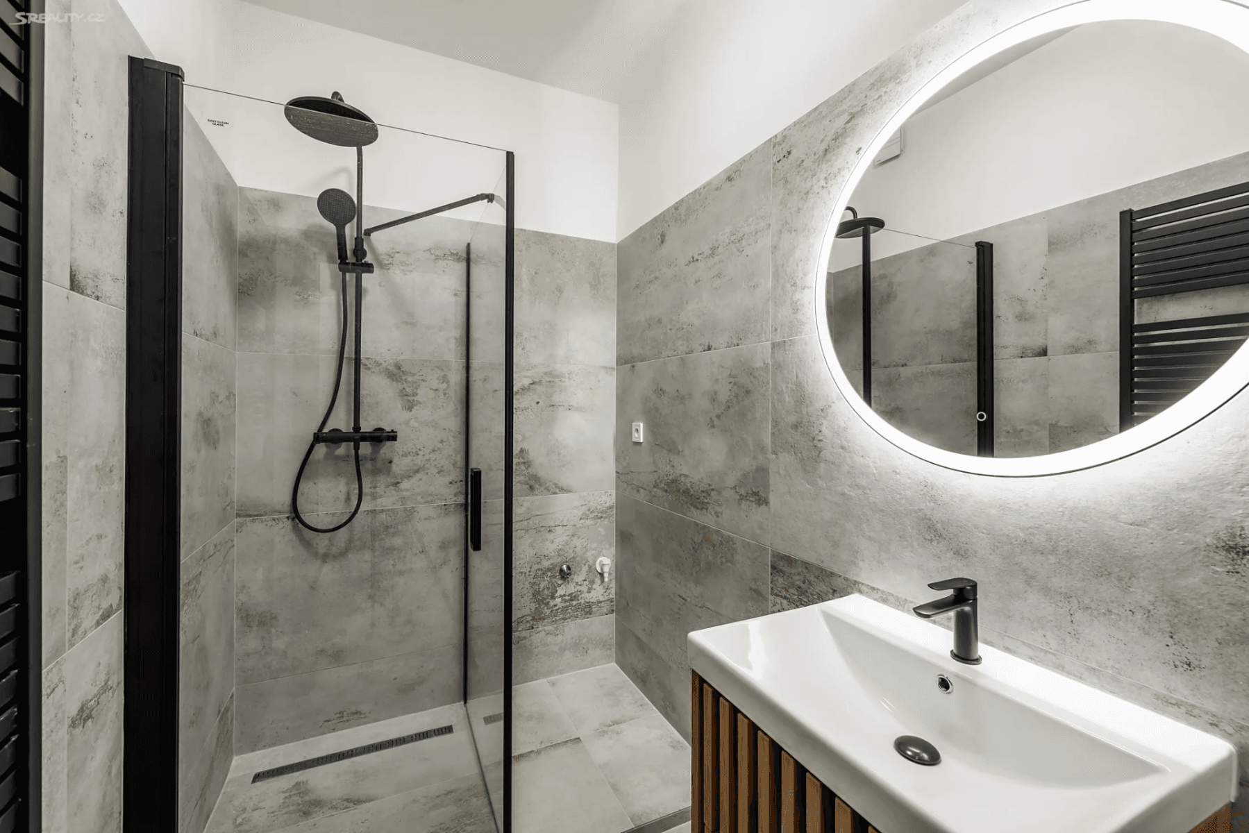 Predaj bytu 3-izbový 56 m², Na Dvorcích, Praha, Praha Predaj bytu 3-izbový 56 m², Na Dvorcích, Praha, Praha