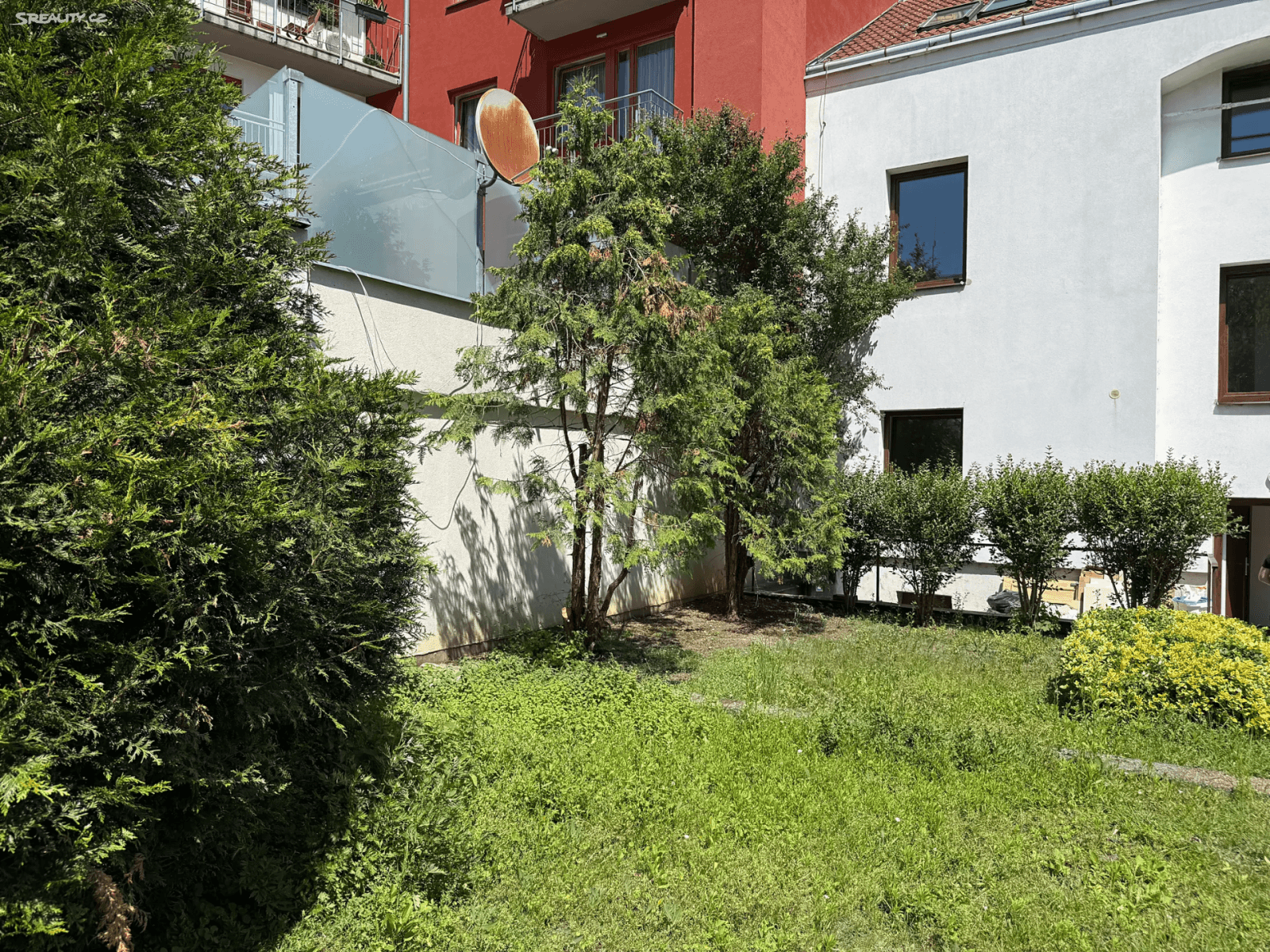 Predaj bytu 3-izbový 56 m², Na Dvorcích, Praha, Praha Predaj bytu 3-izbový 56 m², Na Dvorcích, Praha, Praha