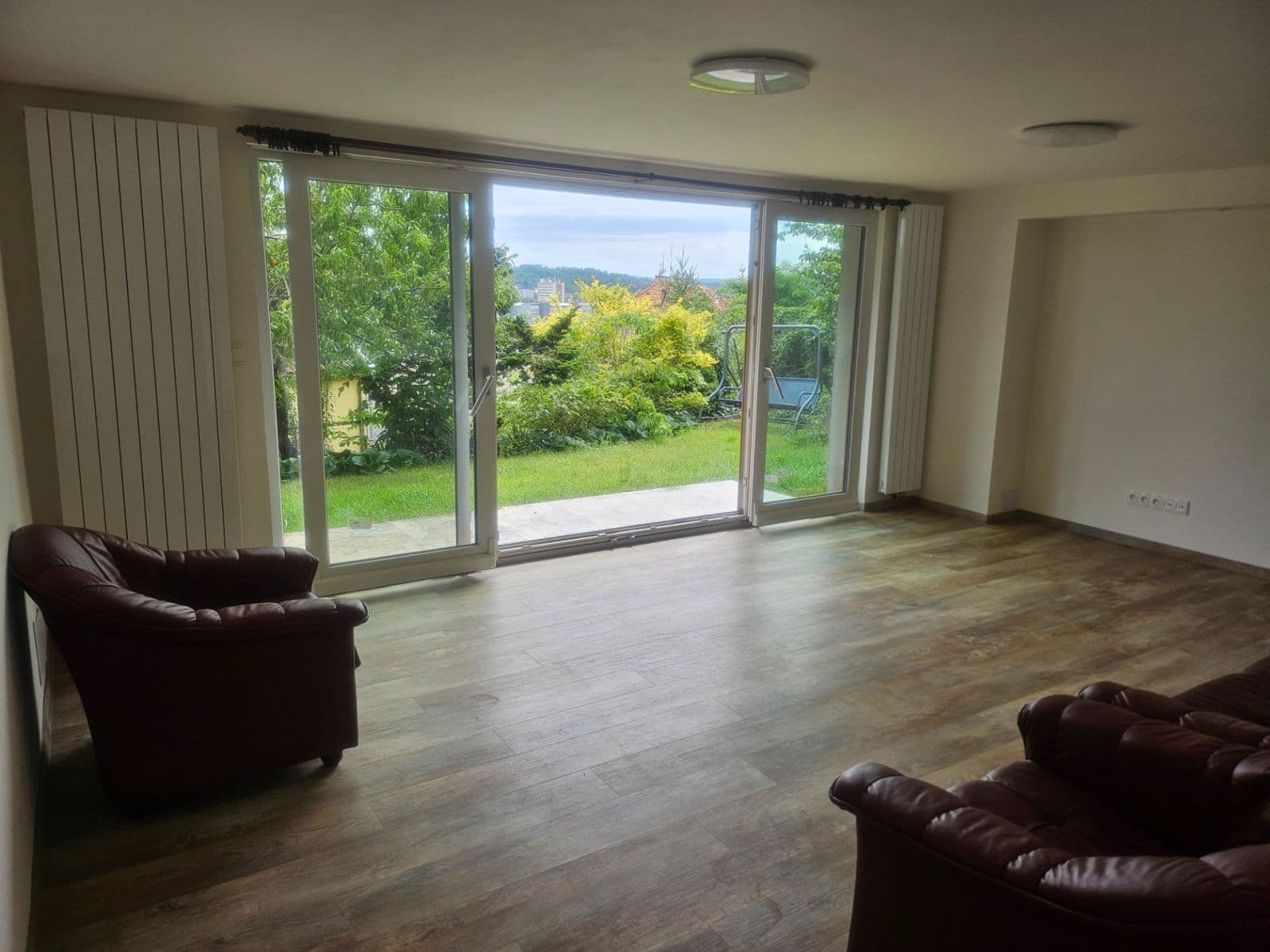 Prenájom bytu 3-izbový 60 m², Nad Obcí II, Praha, Praha Prenájom bytu 3-izbový 60 m², Nad Obcí II, Praha, Praha