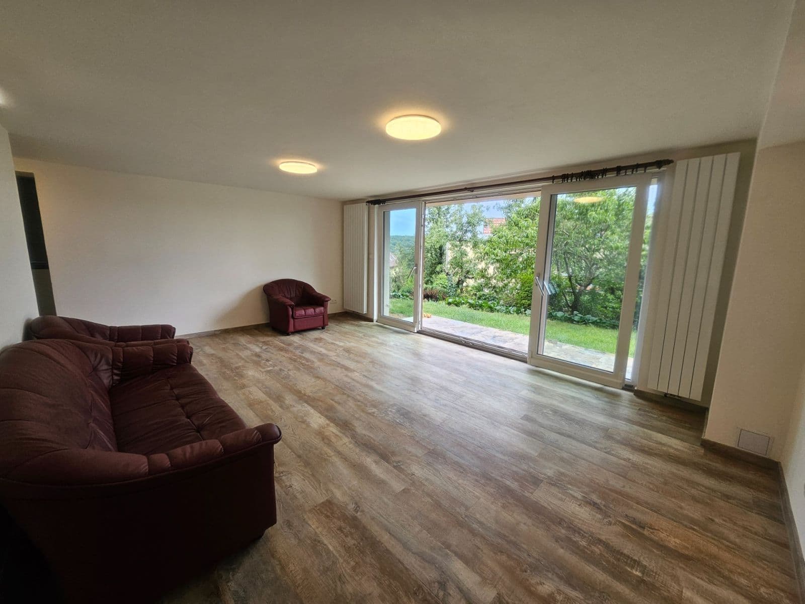 Prenájom bytu 3-izbový 60 m², Nad Obcí II, Praha, Praha Prenájom bytu 3-izbový 60 m², Nad Obcí II, Praha, Praha