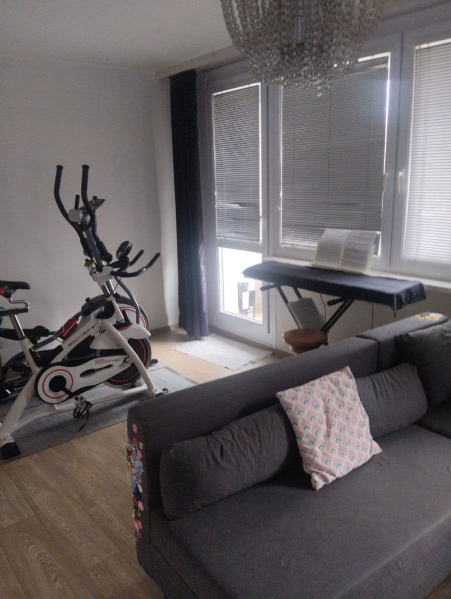 Prenájom bytu 2-izbový 54 m², Jesenická, Praha, Praha Prenájom bytu 2-izbový 54 m², Jesenická, Praha, Praha