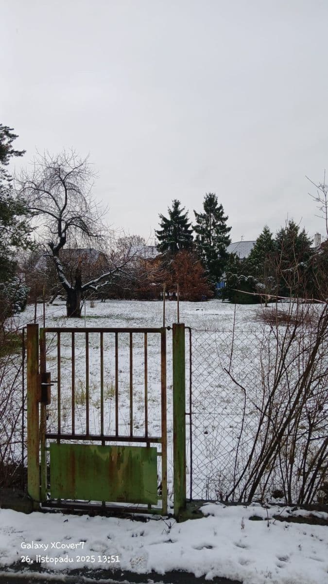 Predaj pozemku 1.137 m², Tolarova, Pardubice, Pardubický kraj Predaj pozemku 1.137 m², Tolarova, Pardubice, Pardubický kraj