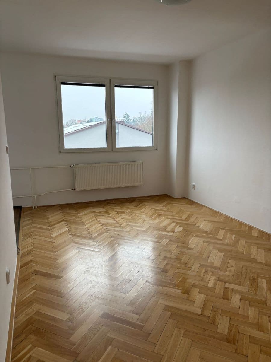 Prenájom bytu 2-izbový 50 m², Písecká, Strakonice, Jihočeský kraj Prenájom bytu 2-izbový 50 m², Písecká, Strakonice, Jihočeský kraj