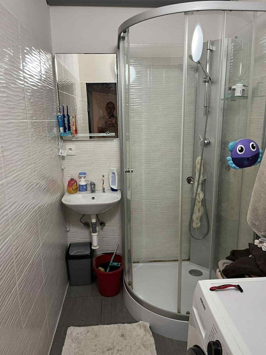 Prenájom bytu 3-izbový 70 m², Přímětická, Praha, Praha Prenájom bytu 3-izbový 70 m², Přímětická, Praha, Praha