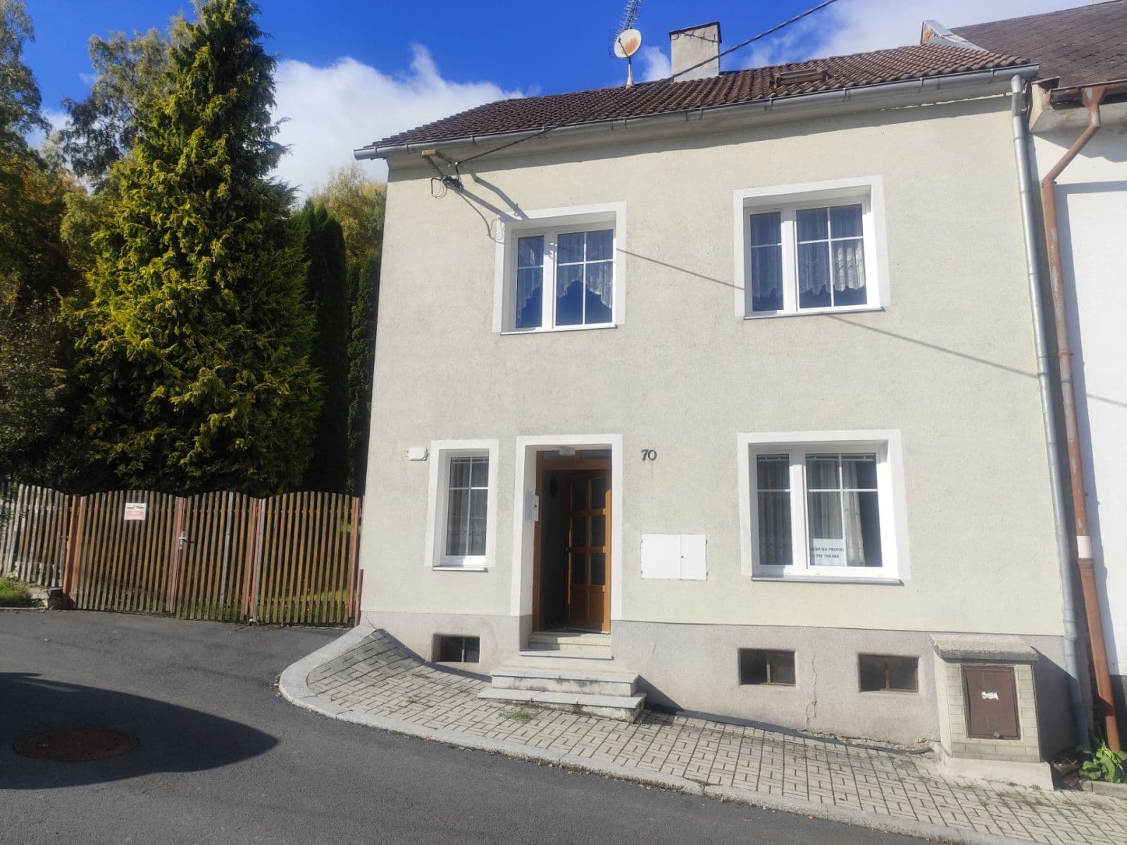 Predaj domu 218 m², pozemek 886 m², Radniční, Oloví, Karlovarský kraj Predaj domu 218 m², pozemek 886 m², Radniční, Oloví, Karlovarský kraj