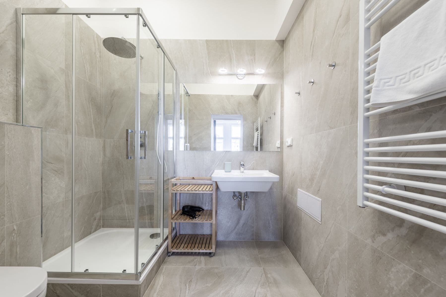 Prenájom bytu 35 m², Těšnov, Praha, Praha Prenájom bytu 35 m², Těšnov, Praha, Praha