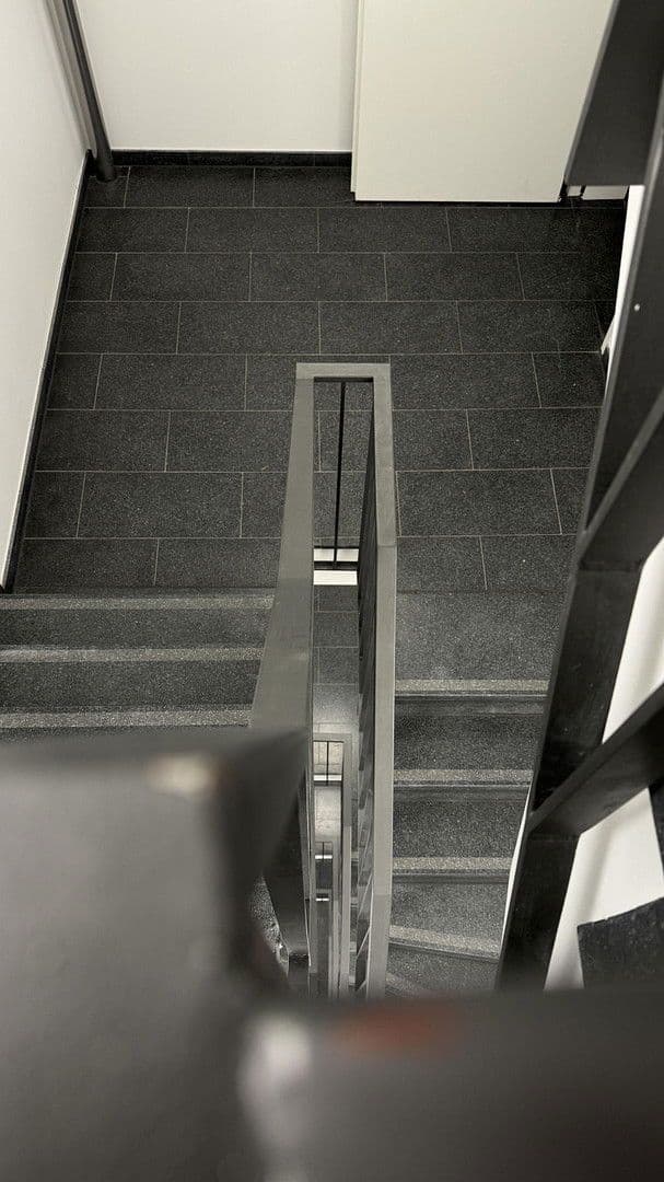 Prenájom bytu 2-izbový 59 m², Weserstr 44, Berlin, Berlín Prenájom bytu 2-izbový 59 m², Weserstr 44, Berlin, Berlín