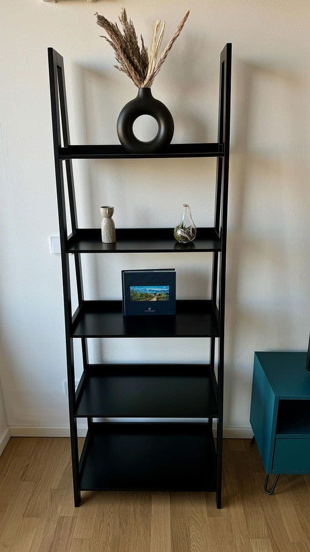 Prenájom bytu 2-izbový 59 m², Weserstr 44, Berlin, Berlín Prenájom bytu 2-izbový 59 m², Weserstr 44, Berlin, Berlín