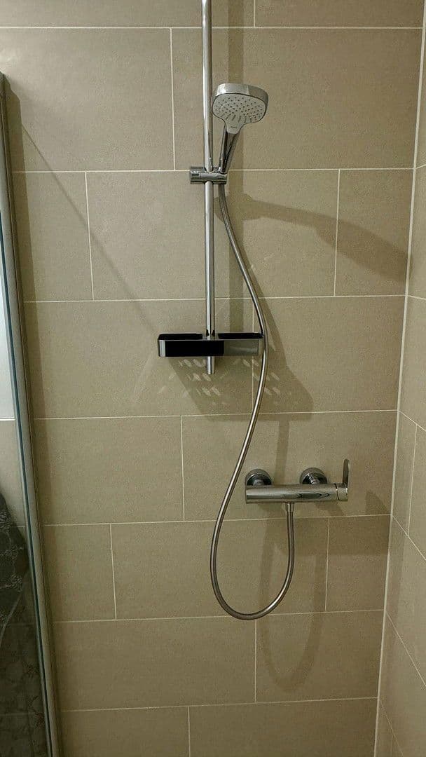 Prenájom bytu 2-izbový 59 m², Weserstr 44, Berlin, Berlín Prenájom bytu 2-izbový 59 m², Weserstr 44, Berlin, Berlín