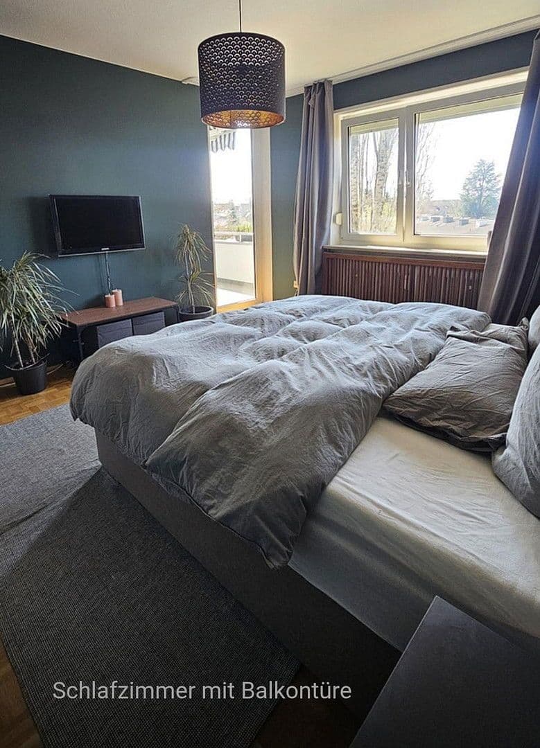 Prenájom bytu 4-izbový 93 m², Planegg, Bavorsko Prenájom bytu 4-izbový 93 m², Planegg, Bavorsko