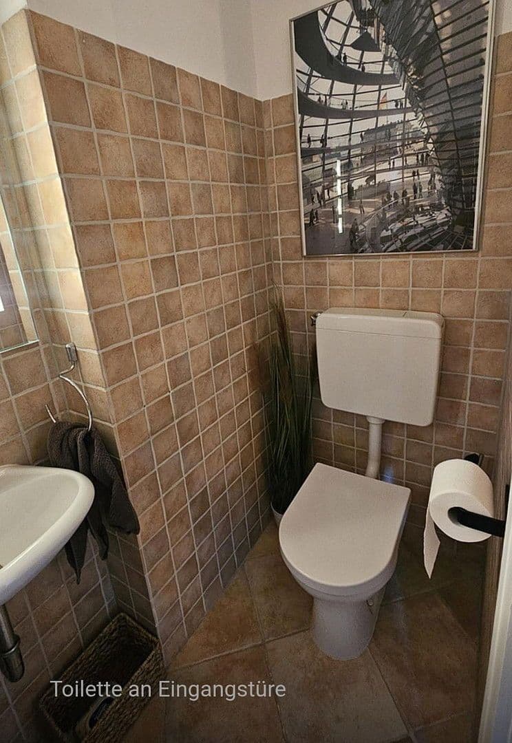 Prenájom bytu 4-izbový 93 m², Planegg, Bavorsko Prenájom bytu 4-izbový 93 m², Planegg, Bavorsko