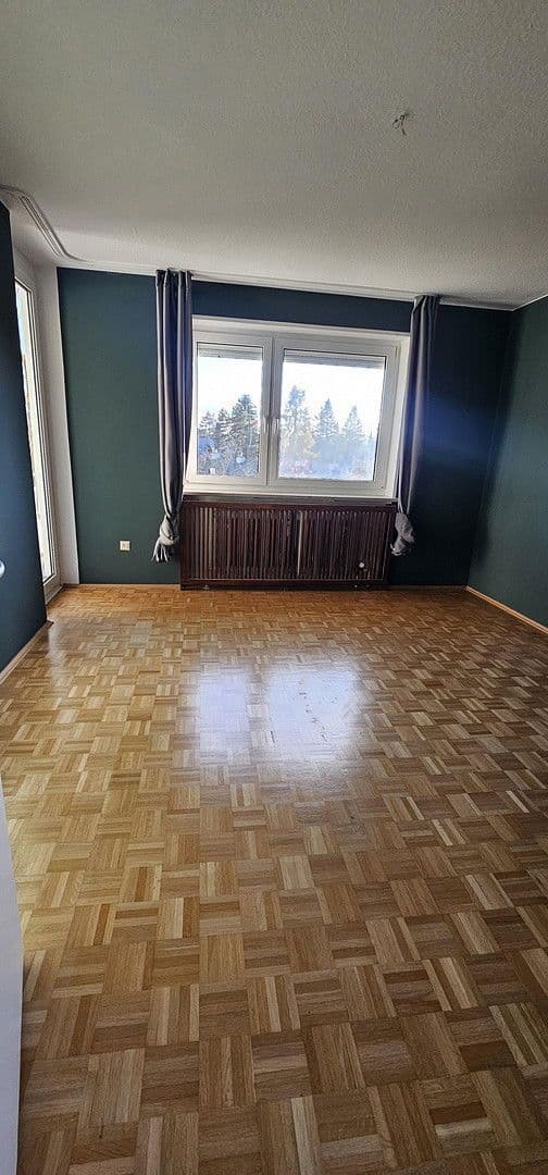Prenájom bytu 4-izbový 93 m², Planegg, Bavorsko Prenájom bytu 4-izbový 93 m², Planegg, Bavorsko