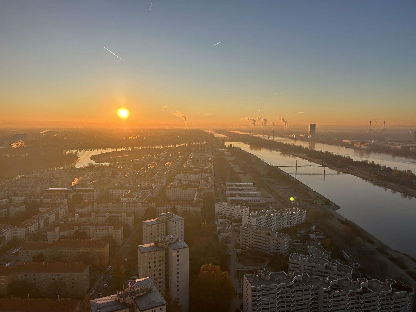 Prenájom bytu 2-izbový 39 m², Wagramer Straße 2, wien, Viedeň Prenájom bytu 2-izbový 39 m², Wagramer Straße 2, wien, Viedeň