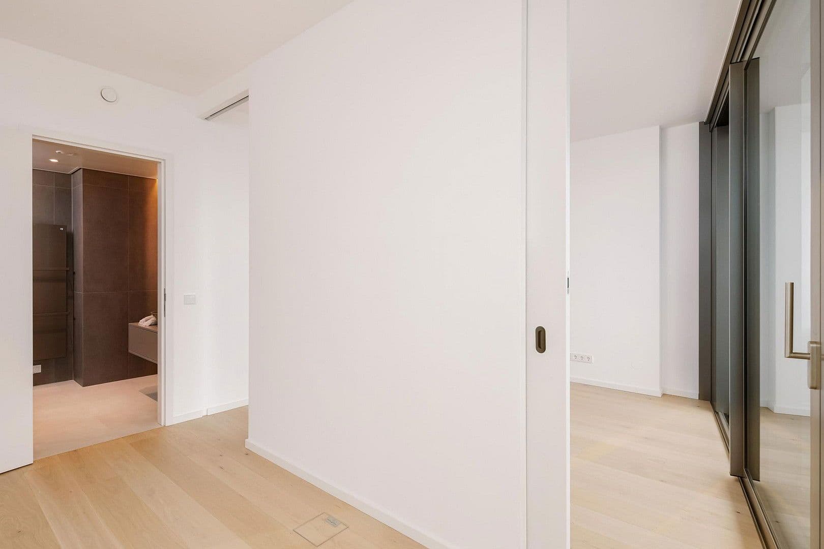 Prenájom bytu 2-izbový 39 m², Wagramer Straße 2, wien, Viedeň Prenájom bytu 2-izbový 39 m², Wagramer Straße 2, wien, Viedeň