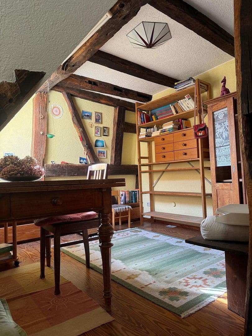 Predaj domu 188 m², pozemek 362 m², Obere Gasse 8, Oberderdingen, Bádensko-Wurttembersko Predaj domu 188 m², pozemek 362 m², Obere Gasse 8, Oberderdingen, Bádensko-Wurttembersko