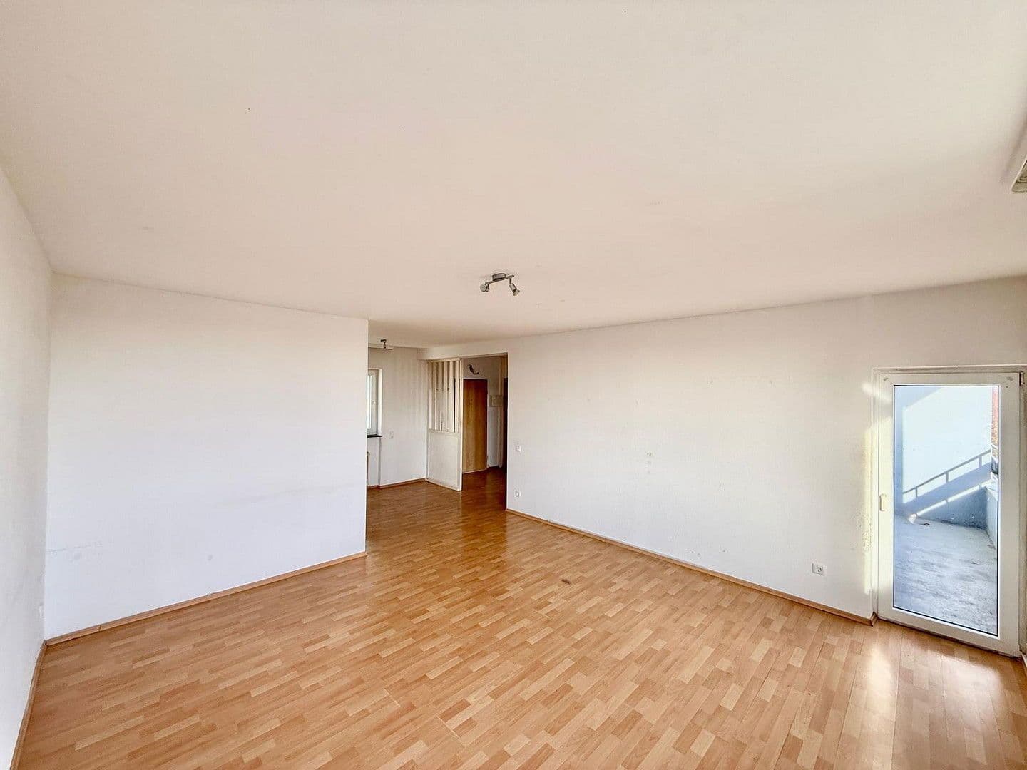 Predaj bytu 2-izbový 59 m², Inratherstr. 321, Krefeld, Severné Porýnie - Westfálsko Predaj bytu 2-izbový 59 m², Inratherstr. 321, Krefeld, Severné Porýnie - Westfálsko