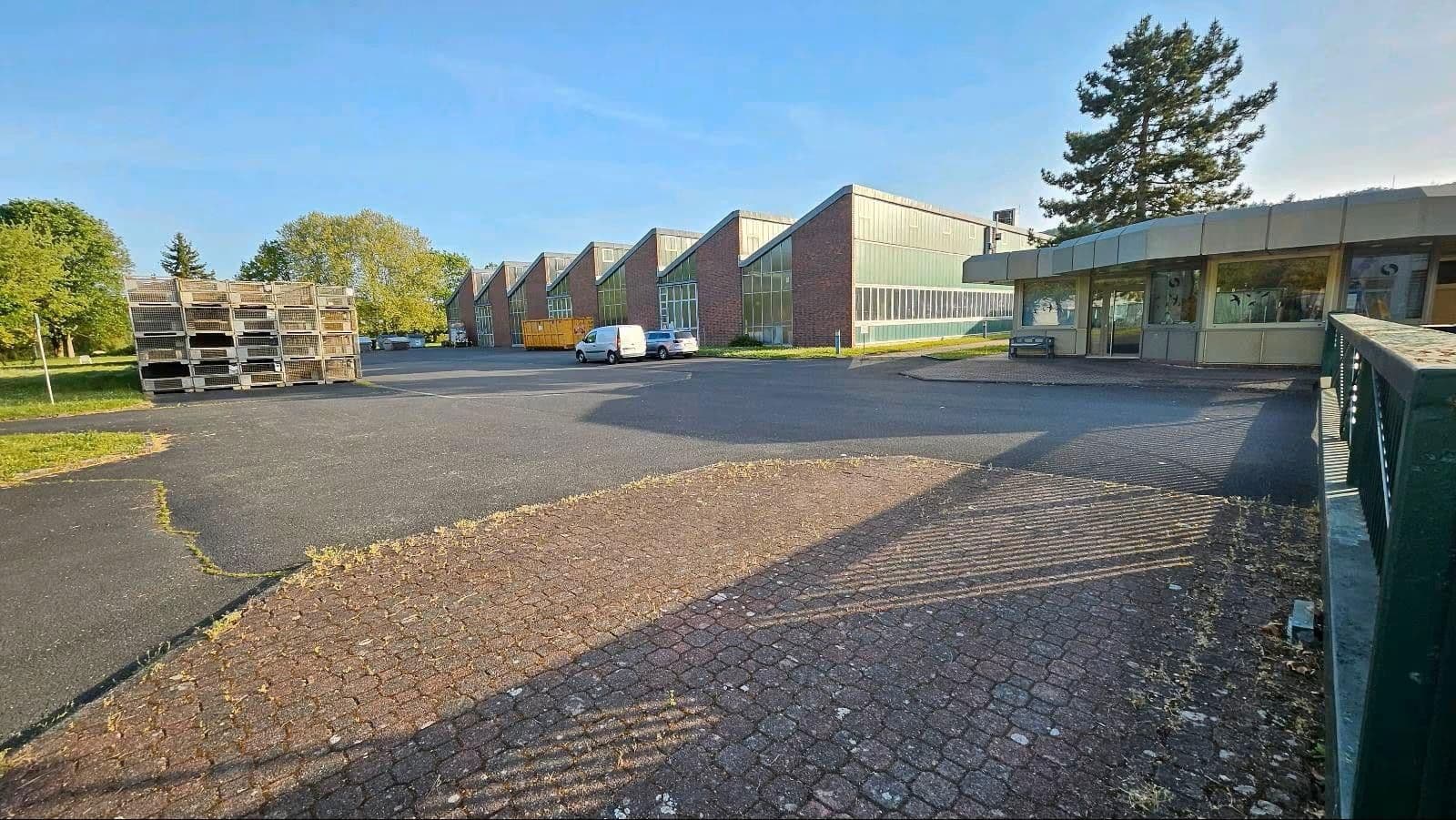 Prenájom nebytového priestoru 12.200 m², Carl-Jacob-Kolb-Weg 2, Wertheim, Bádensko-Wurttembersko Prenájom nebytového priestoru 12.200 m², Carl-Jacob-Kolb-Weg 2, Wertheim, Bádensko-Wurttembersko