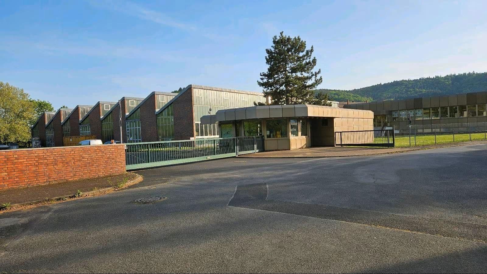 Prenájom nebytového priestoru 12.200 m², Carl-Jacob-Kolb-Weg 2, Wertheim, Bádensko-Wurttembersko Prenájom nebytového priestoru 12.200 m², Carl-Jacob-Kolb-Weg 2, Wertheim, Bádensko-Wurttembersko