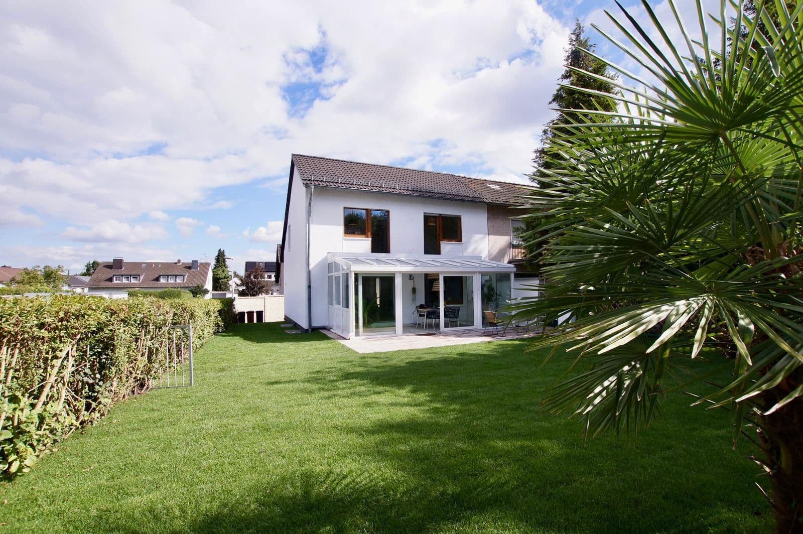 Predaj domu 140 m², pozemek 400 m², Vellmar, Hesensko Predaj domu 140 m², pozemek 400 m², Vellmar, Hesensko