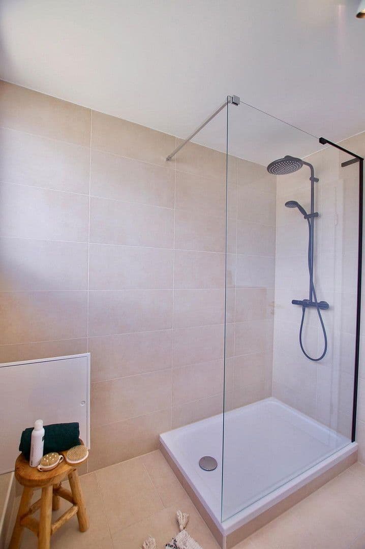 Predaj domu 140 m², pozemek 400 m², Vellmar, Hesensko Predaj domu 140 m², pozemek 400 m², Vellmar, Hesensko