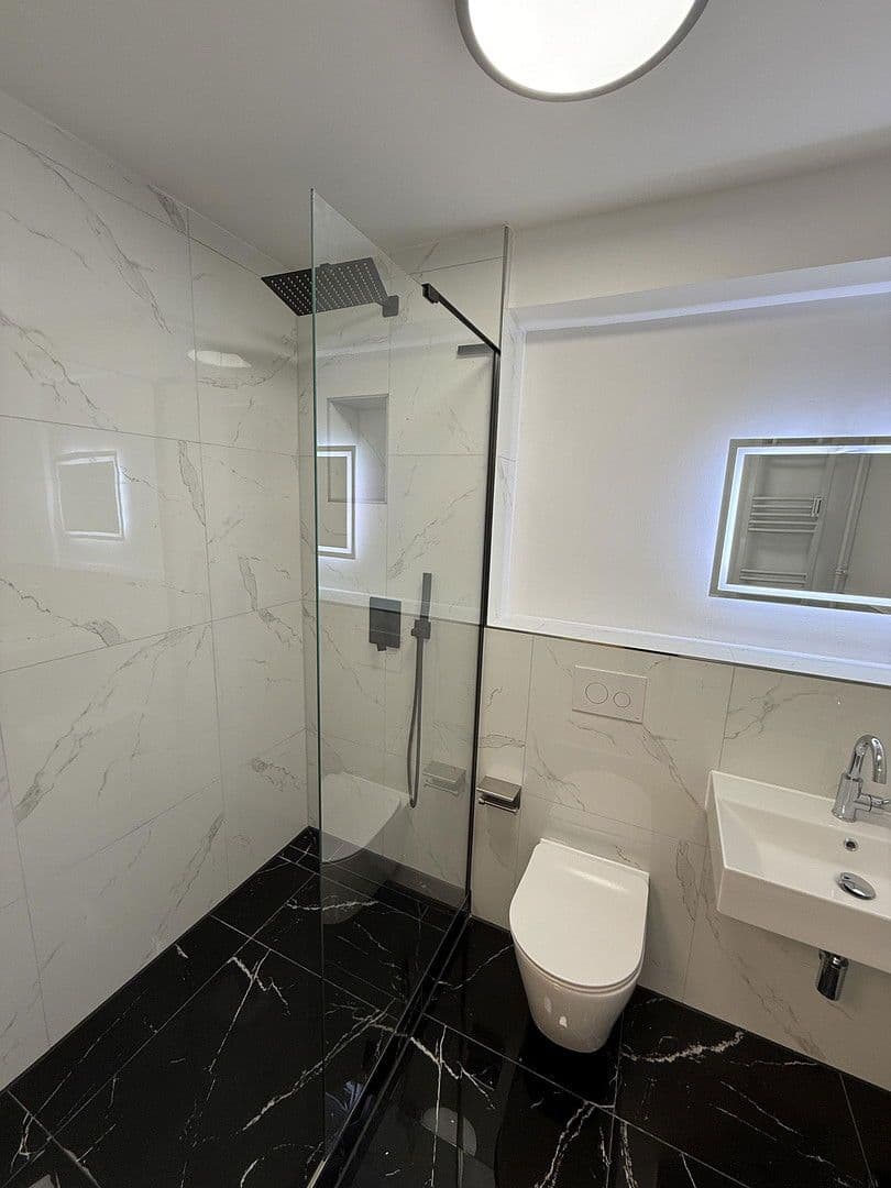 Predaj bytu 3-izbový 68 m², Stuttgart, Bádensko-Wurttembersko Predaj bytu 3-izbový 68 m², Stuttgart, Bádensko-Wurttembersko