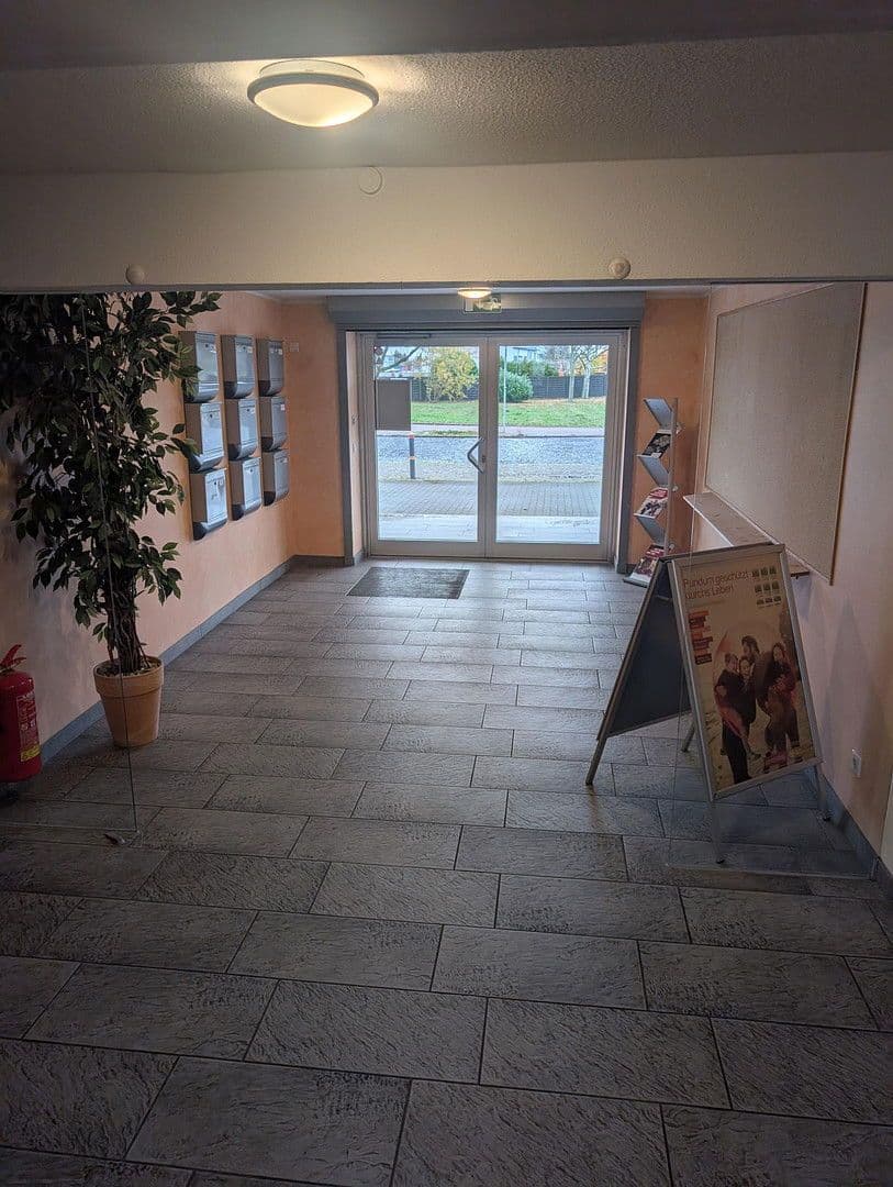 Prenájom kancelárie 436 m², Engelsdorfer Str. 373, Leipzig, Sasko Prenájom kancelárie 436 m², Engelsdorfer Str. 373, Leipzig, Sasko