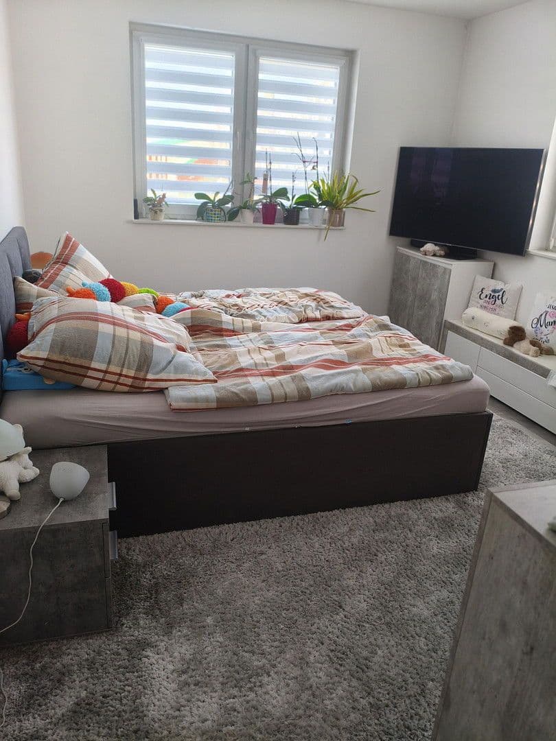 Prenájom domu 160 m², pozemek 500 m², Loickstr. 7A, Mittenwalde, Brandenbursko Prenájom domu 160 m², pozemek 500 m², Loickstr. 7A, Mittenwalde, Brandenbursko