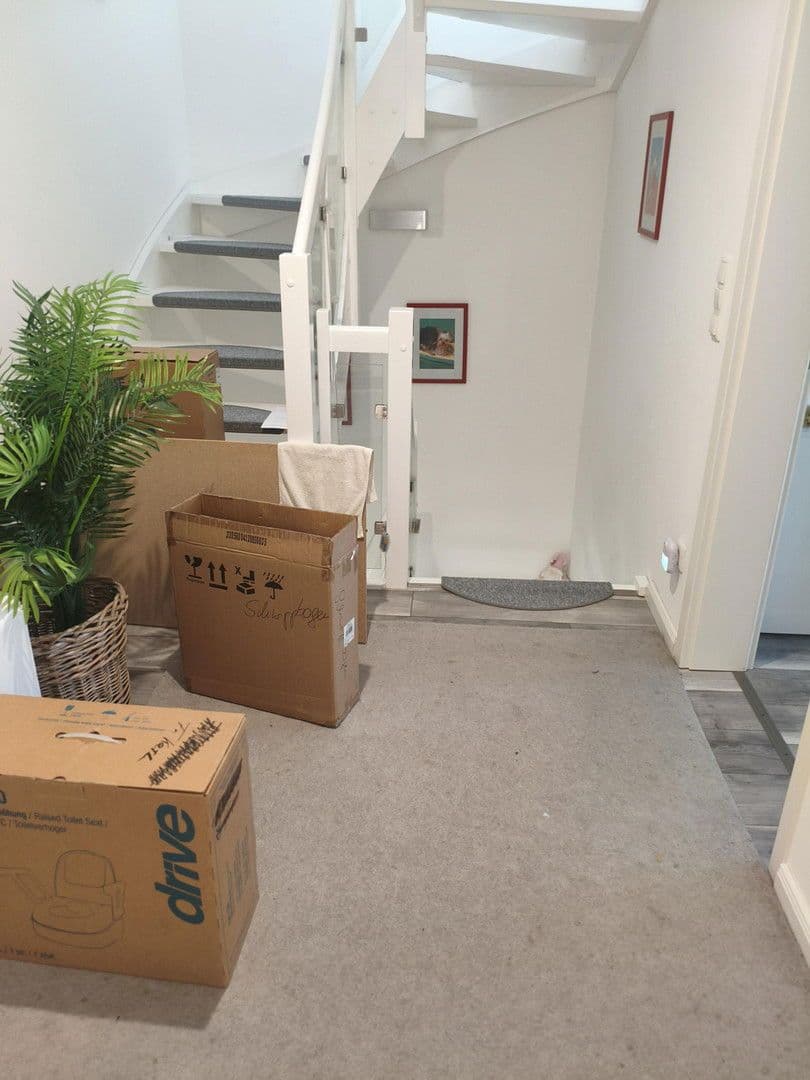 Prenájom domu 160 m², pozemek 500 m², Loickstr. 7A, Mittenwalde, Brandenbursko Prenájom domu 160 m², pozemek 500 m², Loickstr. 7A, Mittenwalde, Brandenbursko