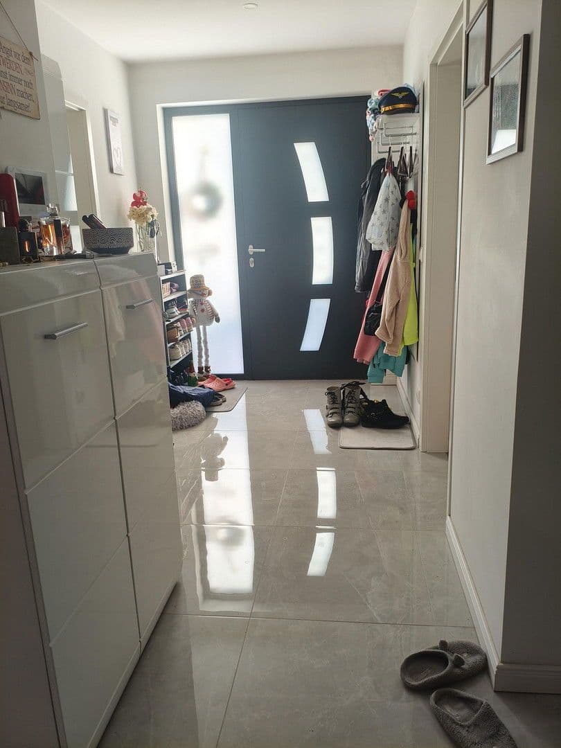 Prenájom domu 160 m², pozemek 500 m², Loickstr. 7A, Mittenwalde, Brandenbursko Prenájom domu 160 m², pozemek 500 m², Loickstr. 7A, Mittenwalde, Brandenbursko