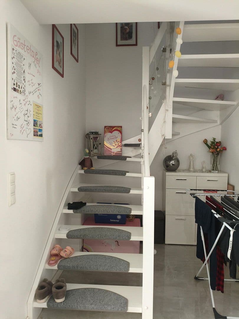 Prenájom domu 160 m², pozemek 500 m², Loickstr. 7A, Mittenwalde, Brandenbursko Prenájom domu 160 m², pozemek 500 m², Loickstr. 7A, Mittenwalde, Brandenbursko