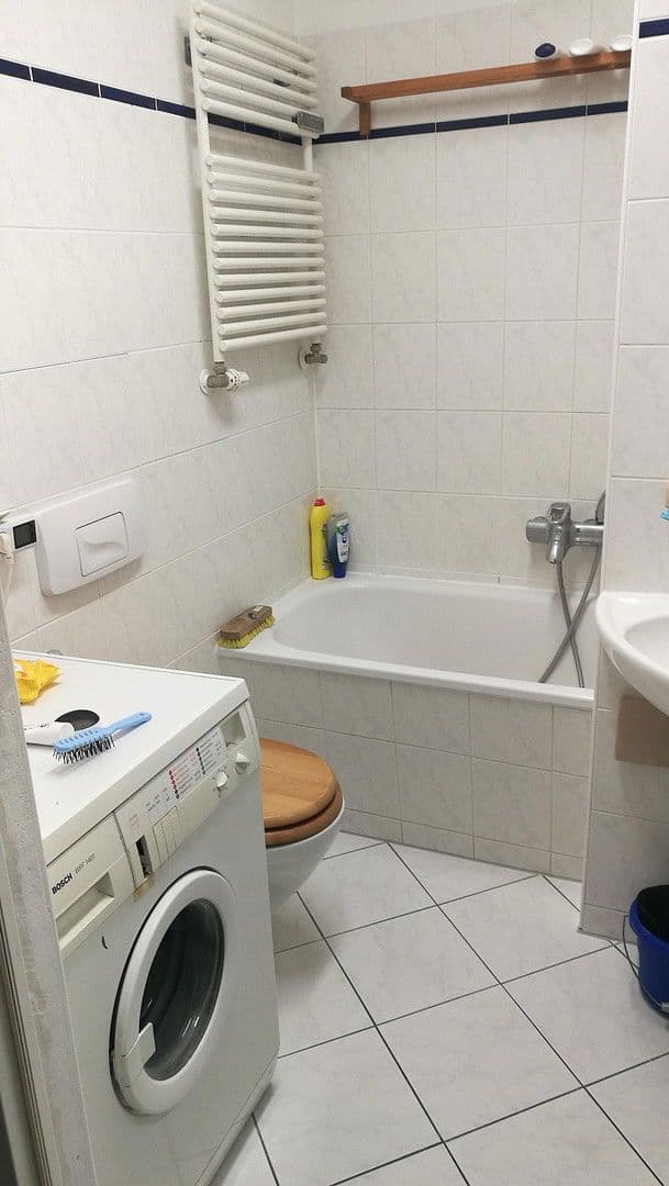 Predaj bytu 3-izbový 83 m², Hellersdorfer Straße, 111, Berlin, Berlín Predaj bytu 3-izbový 83 m², Hellersdorfer Straße, 111, Berlin, Berlín