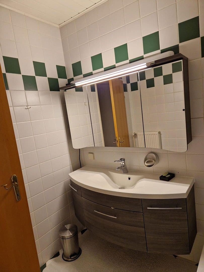 Predaj bytu 2-izbový 51 m², Hamerlinggasse 37, Gmünd, Dolné Rakúsko Predaj bytu 2-izbový 51 m², Hamerlinggasse 37, Gmünd, Dolné Rakúsko