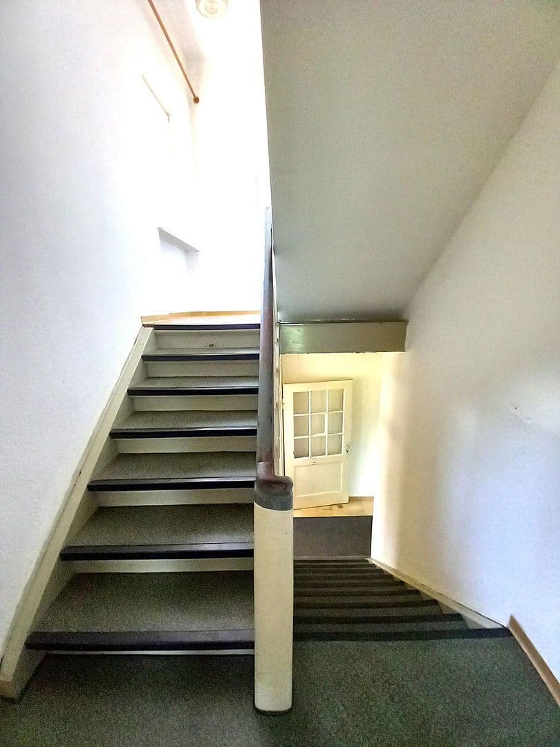 Predaj domu 152 m², pozemek 777 m², Bad Camberg, Hesensko Predaj domu 152 m², pozemek 777 m², Bad Camberg, Hesensko